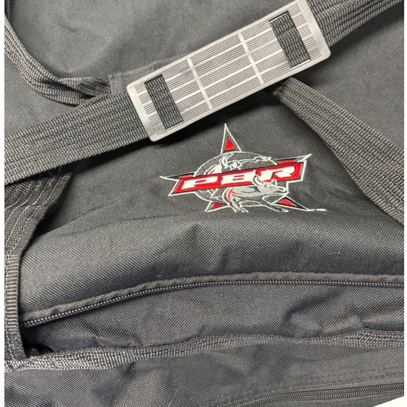 Ariat PBR Gear Bag Black Duffel Boot Slots Rodeo Equipment Travel Rodeo Cowboy - Picture 3 of 9